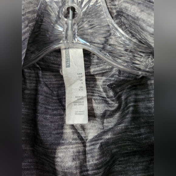 Reversible vest - Picture 4 of 4